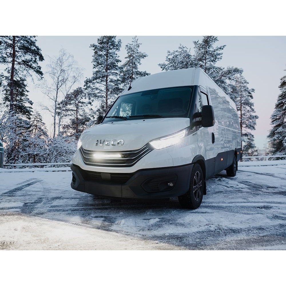 Kit Calandre Lazer Linear 18 Iveco Daily 2024+ Éclairage Puissant